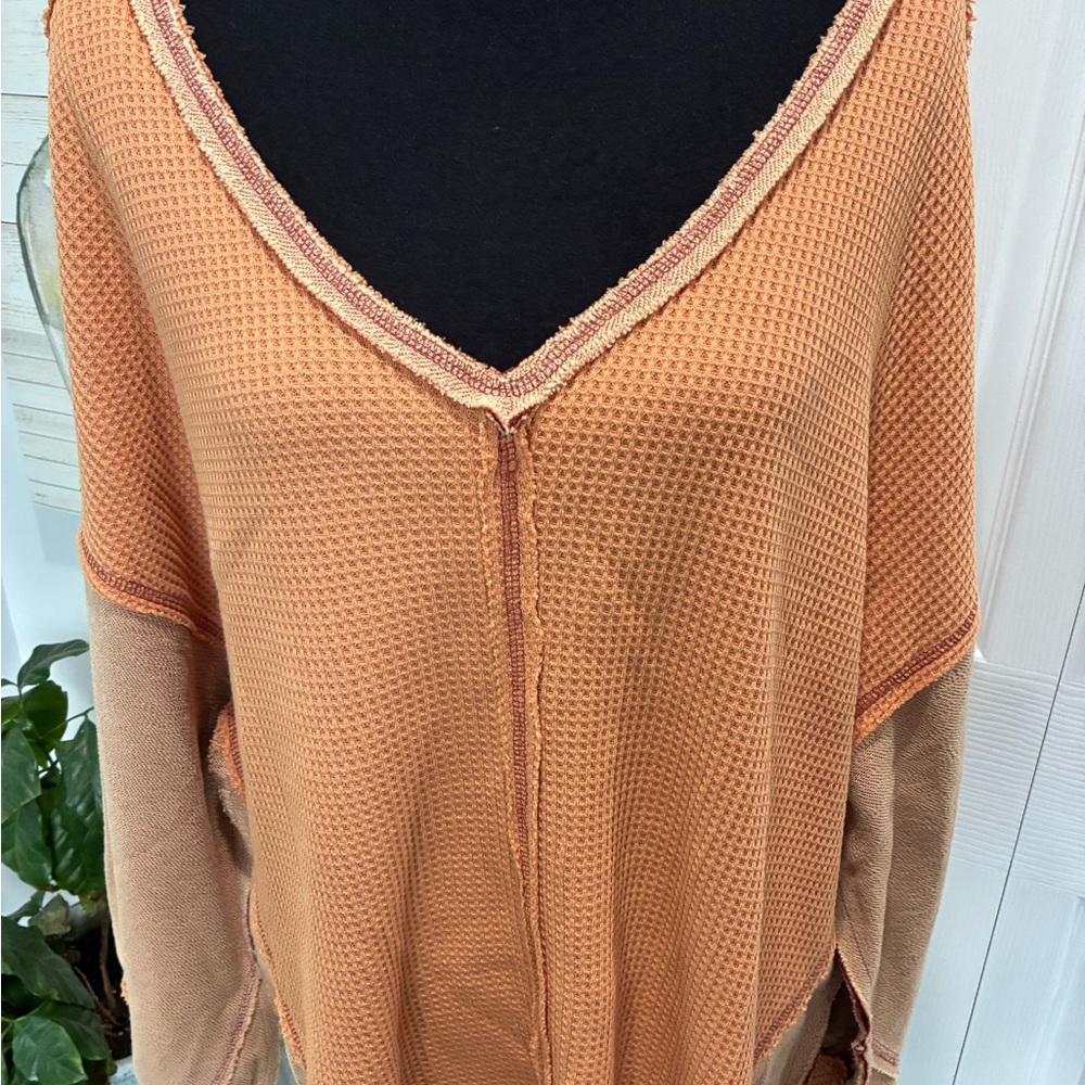 POL Orange V-Neck Waffle Knit Sweater with Airy Knit - Picture 2 of 7